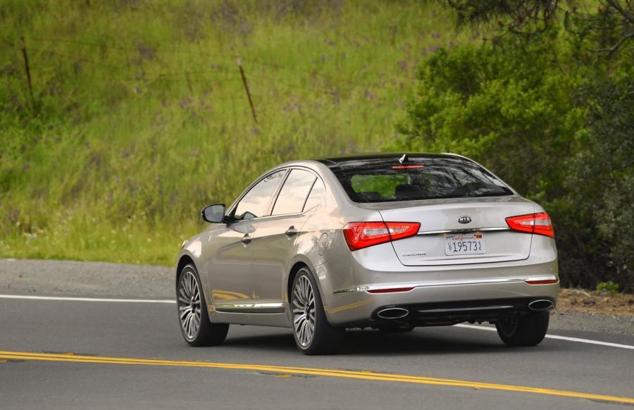  Kia Cadenza 2014 года  (фото 57 из 154)